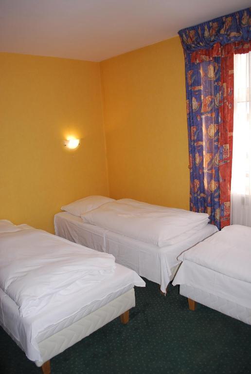 Motel Petro Torzym Dış mekan fotoğraf