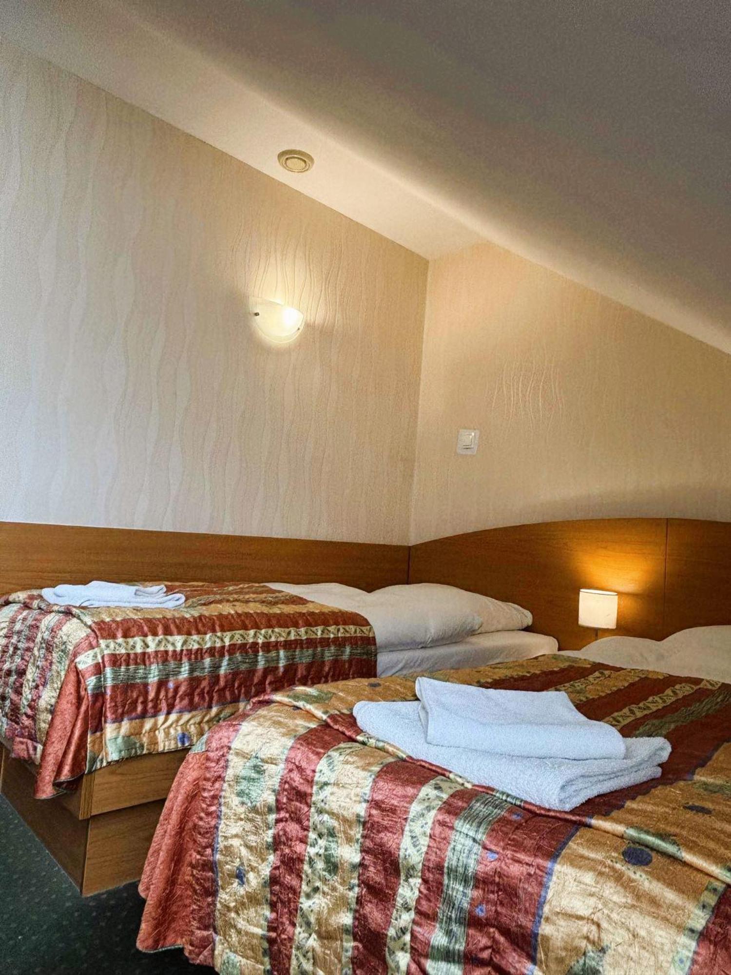 Motel Petro Torzym Dış mekan fotoğraf