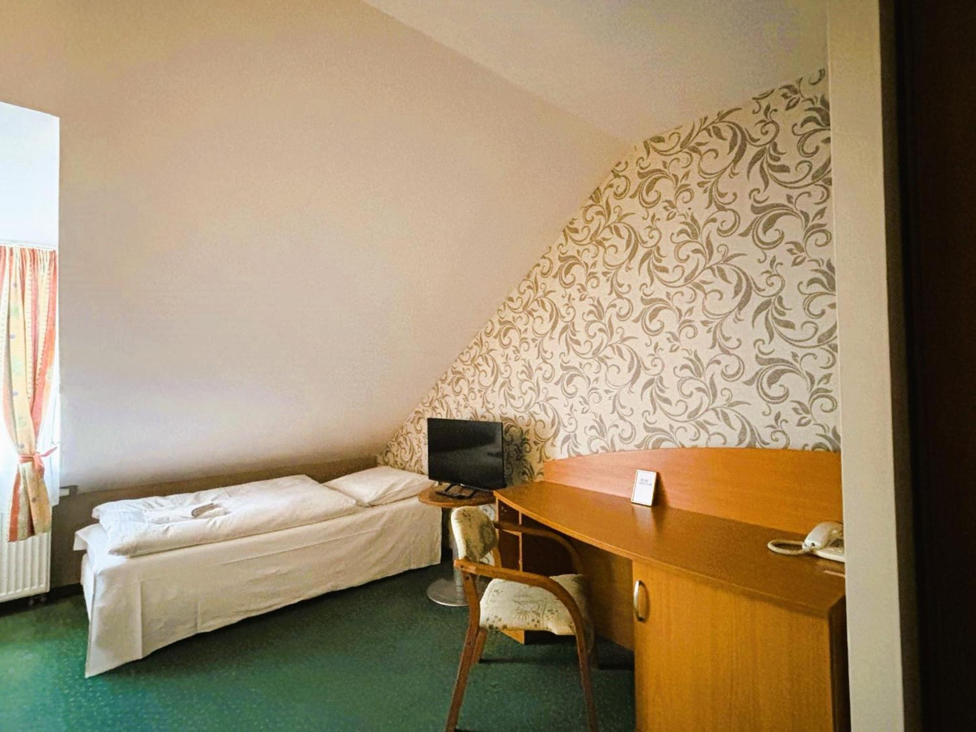 Motel Petro Torzym Dış mekan fotoğraf