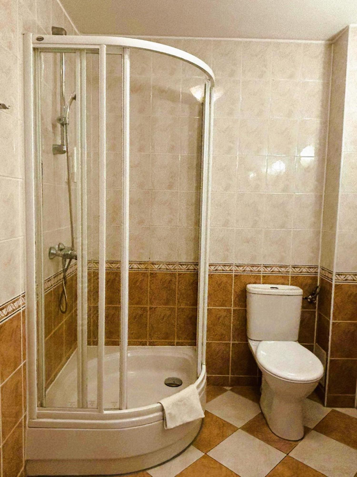 Motel Petro Torzym Dış mekan fotoğraf