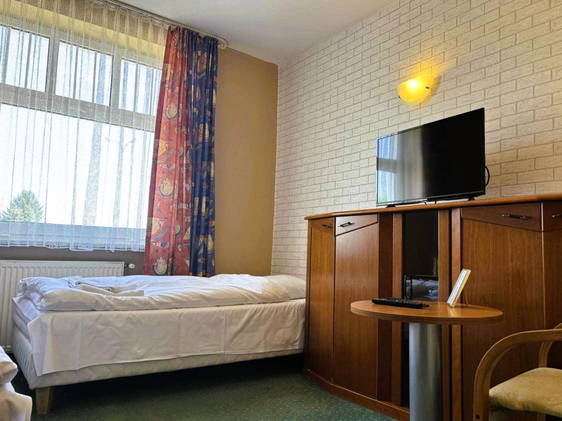 Motel Petro Torzym Dış mekan fotoğraf